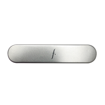 Estuche para lapicero de metal con eva troquelada color gris
